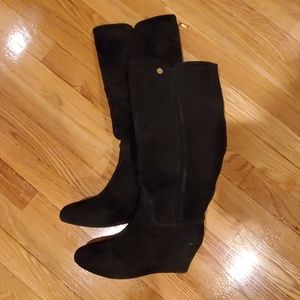 Tory Burch Irene 75 mm Wedge Suede Boots